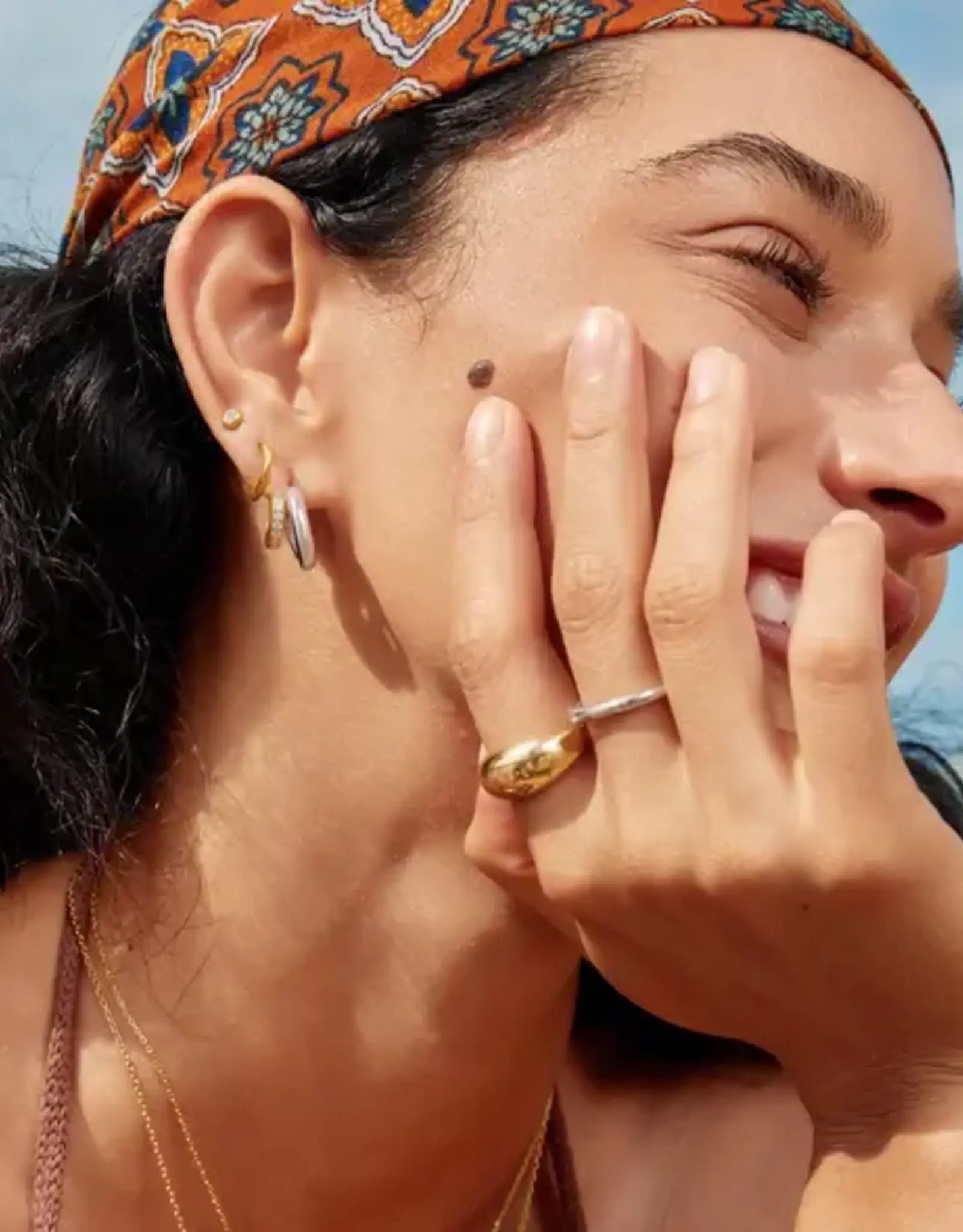 Ania Haie Oorbellen - Two tone sparkling stud hoop