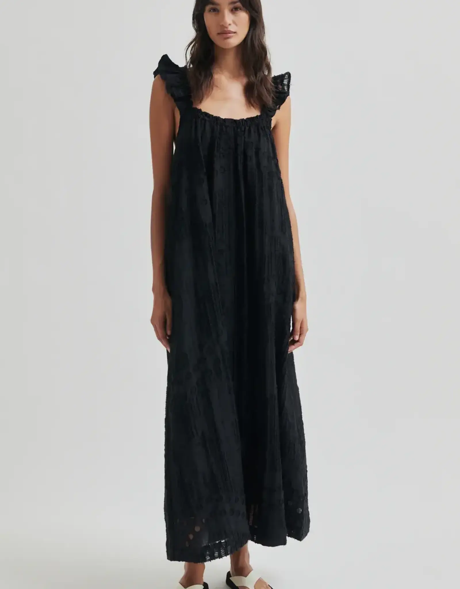 Second female Kleed - Neta zwart L