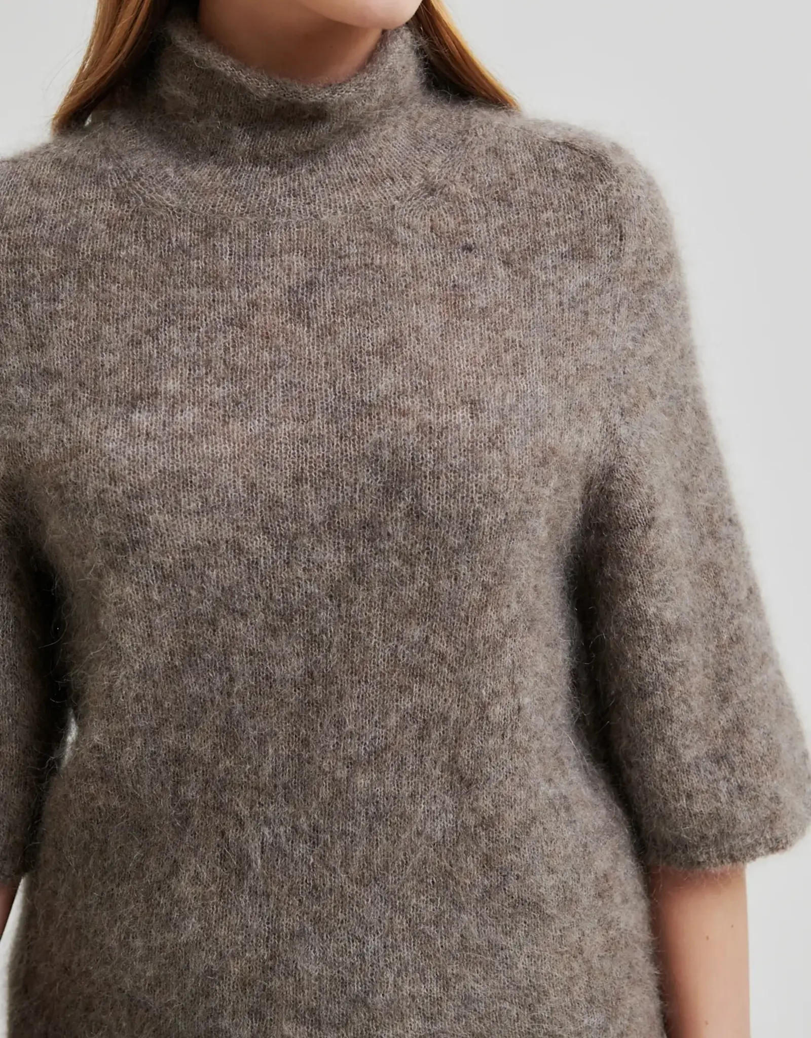 Second female Trui - Emmalou bruin