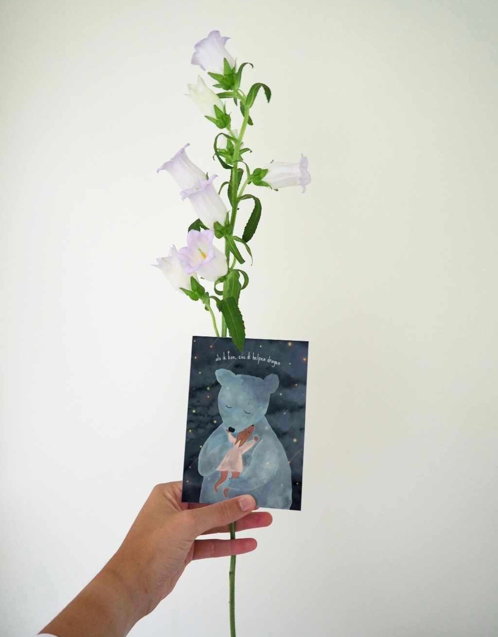 Studio Bertha Postkaart - Als ik kon, zou ik helpen dragen.