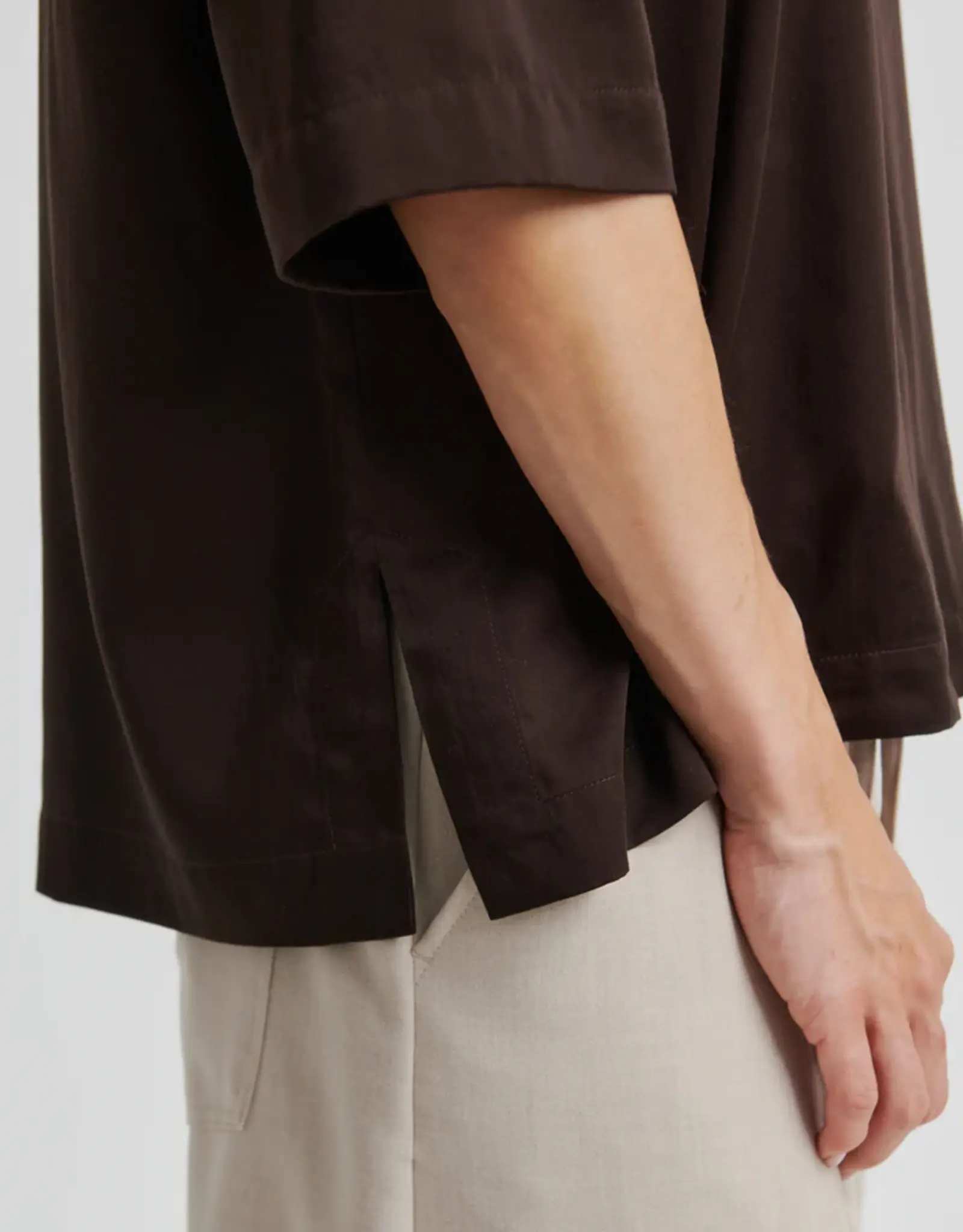 Second female Blouse - Samantha bruin