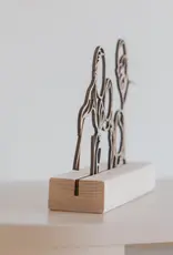 juuniek Houten lijnportret -  op staander · Small