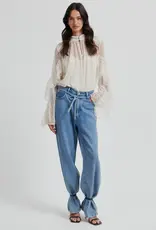 Second female Blouse  - Sybell lace beige