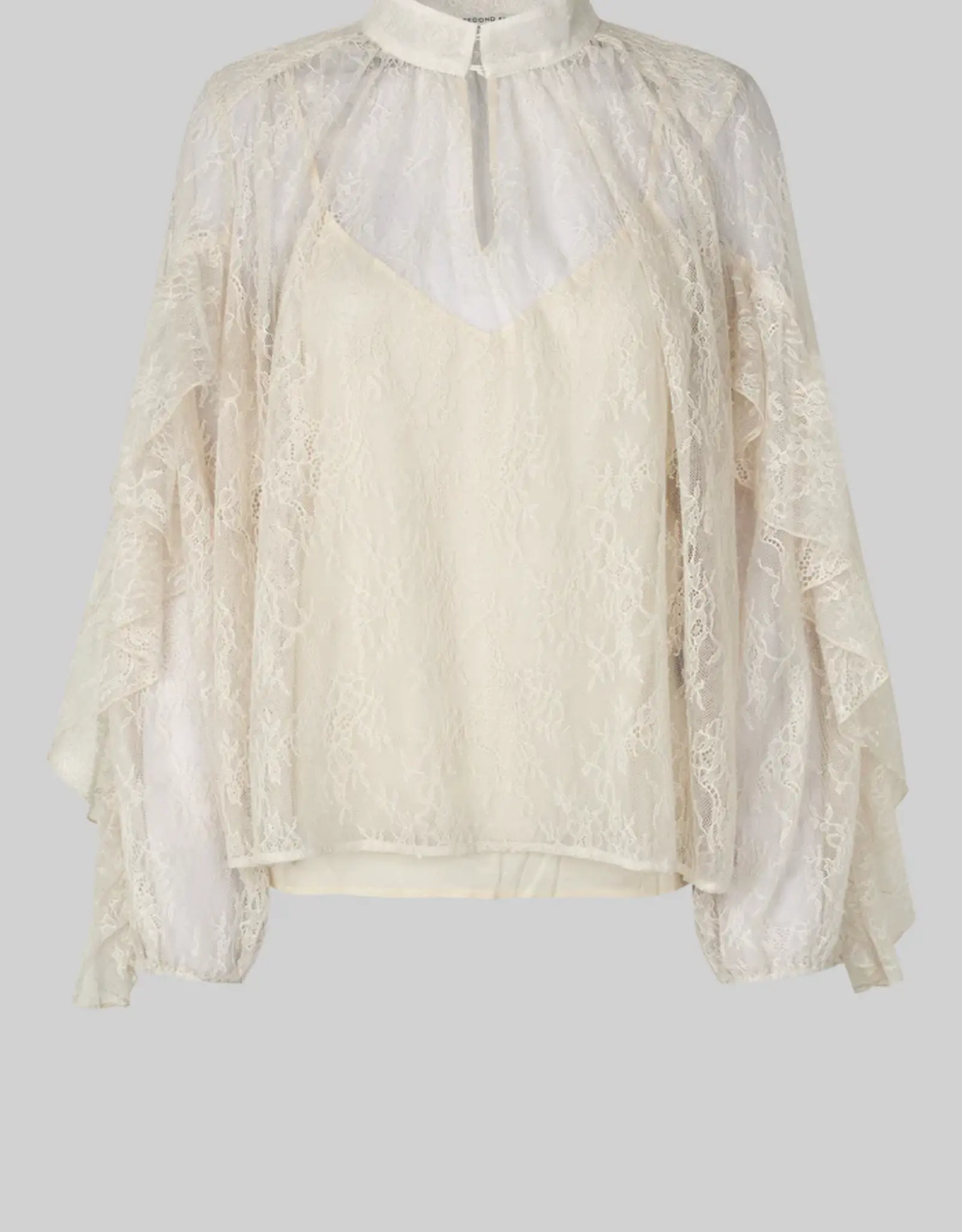 Second female Blouse  - Sybell lace beige