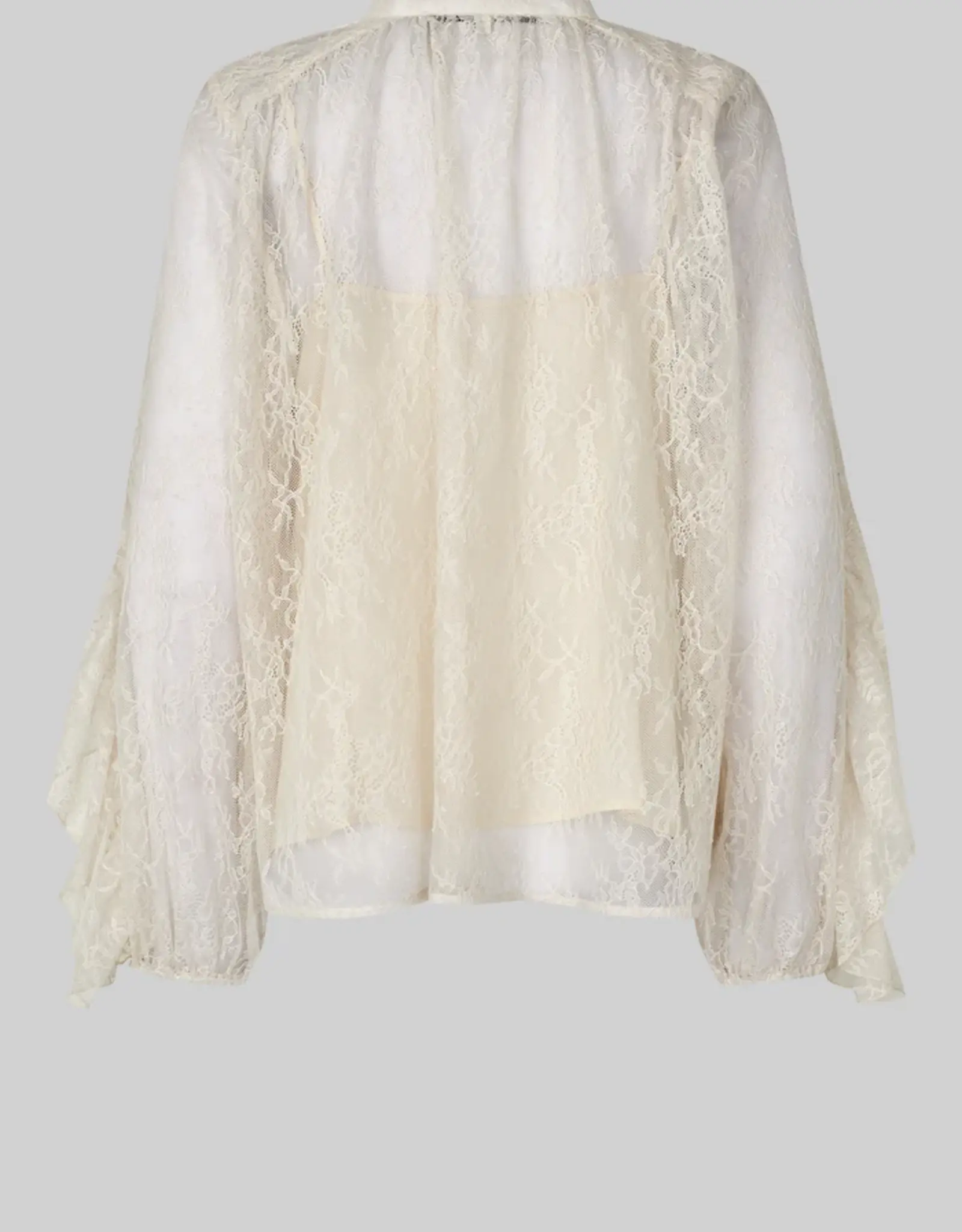 Second female Blouse  - Sybell lace beige