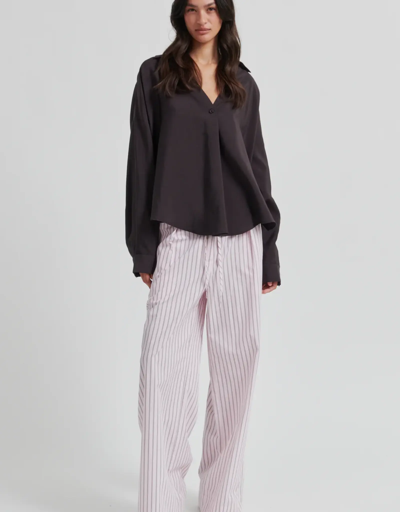 Second Female Blouse - Timeline chocolate