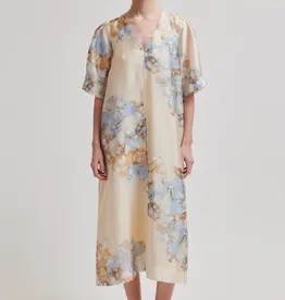 Second female Kleed - Lugana