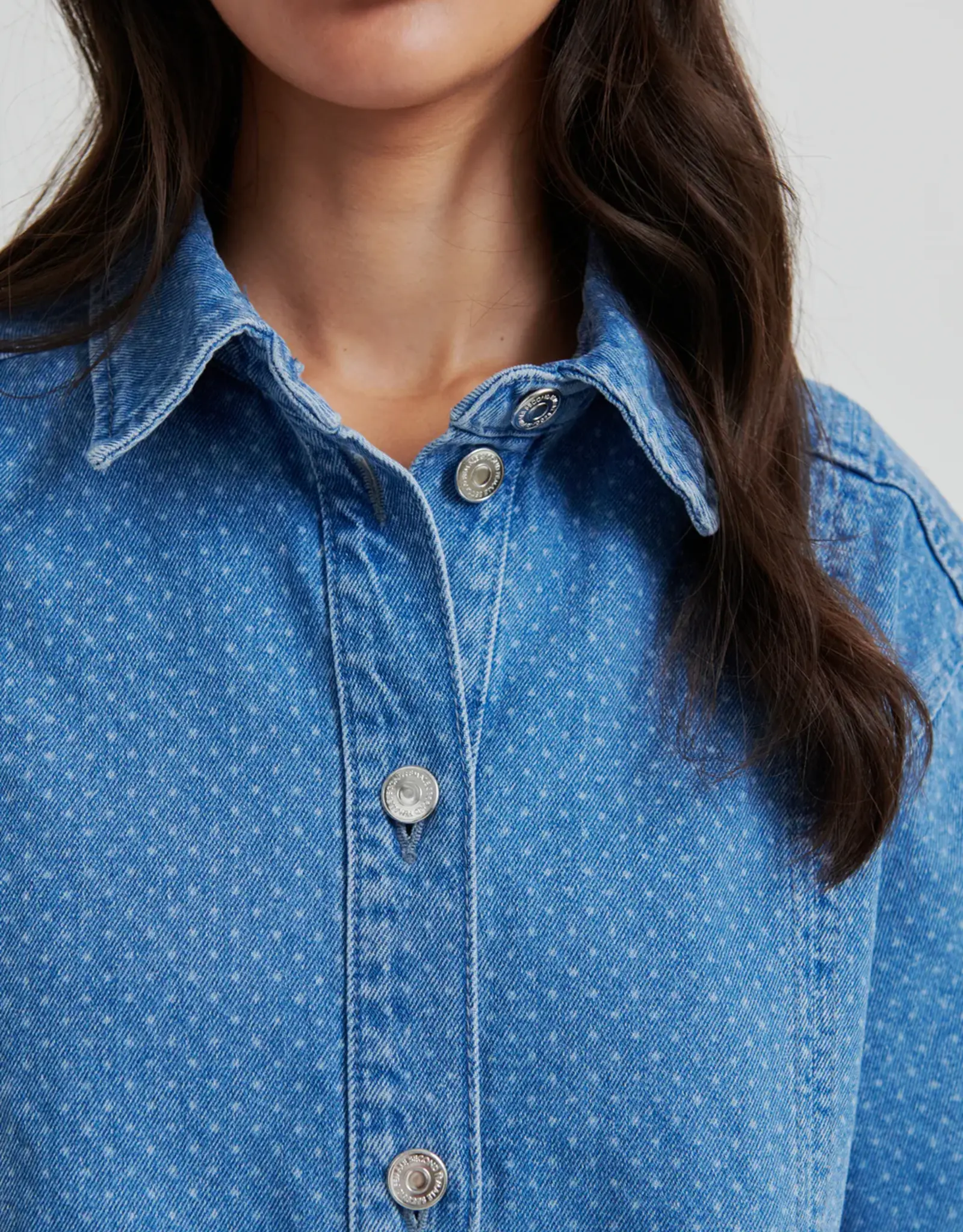 Second Female Shirt - Cama demin