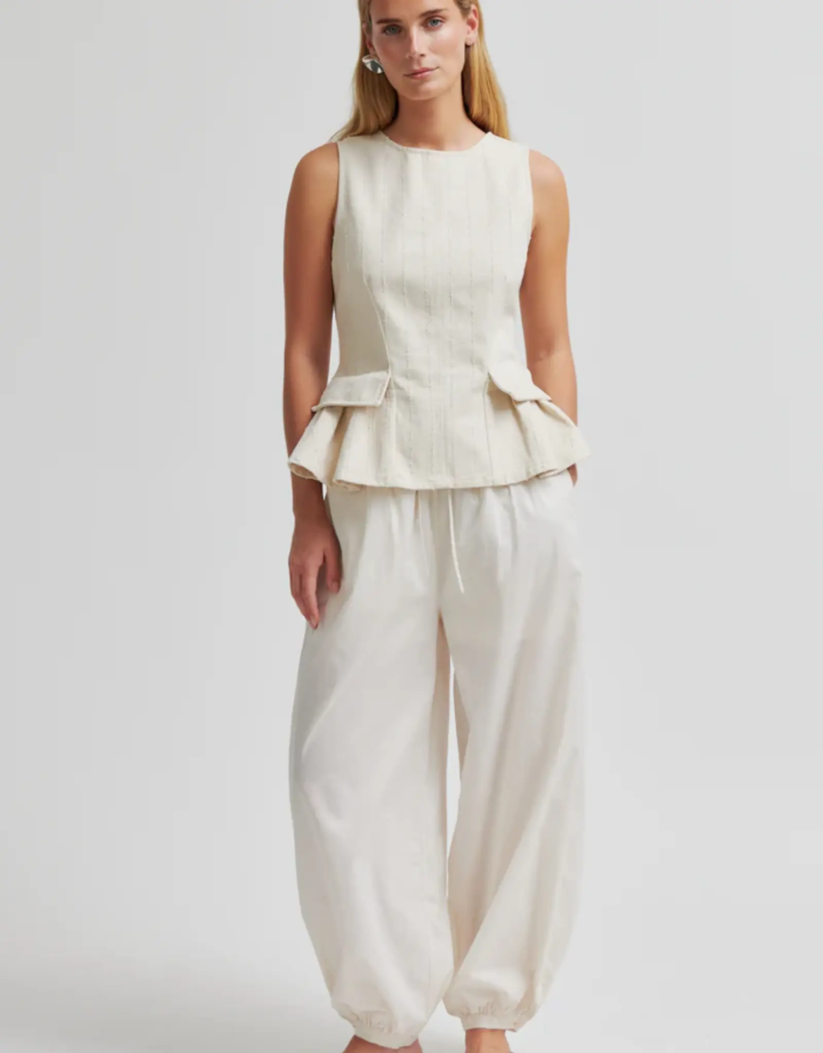 Second Female Broek - Avida