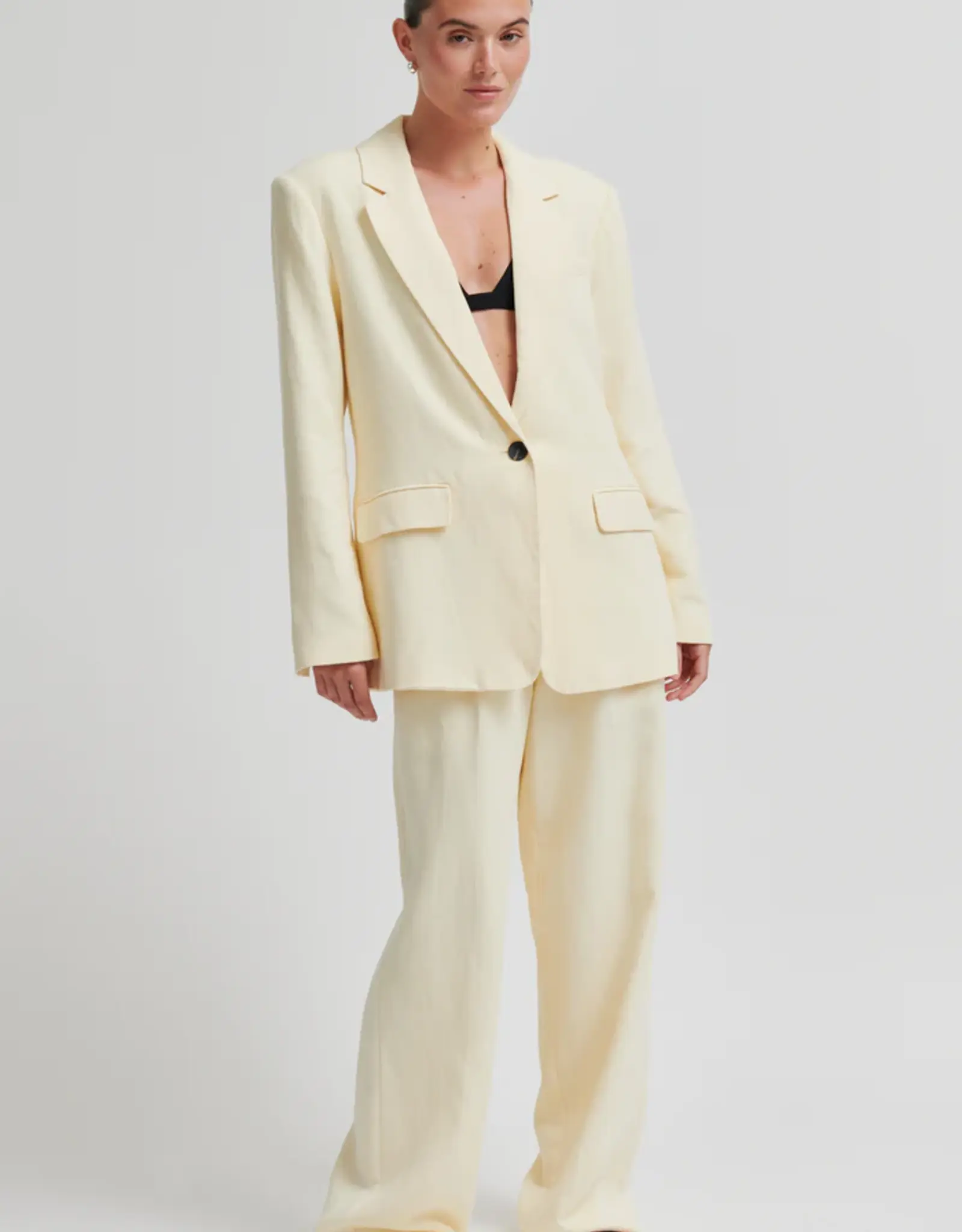 Second Female Blazer - Lino pastelgeel