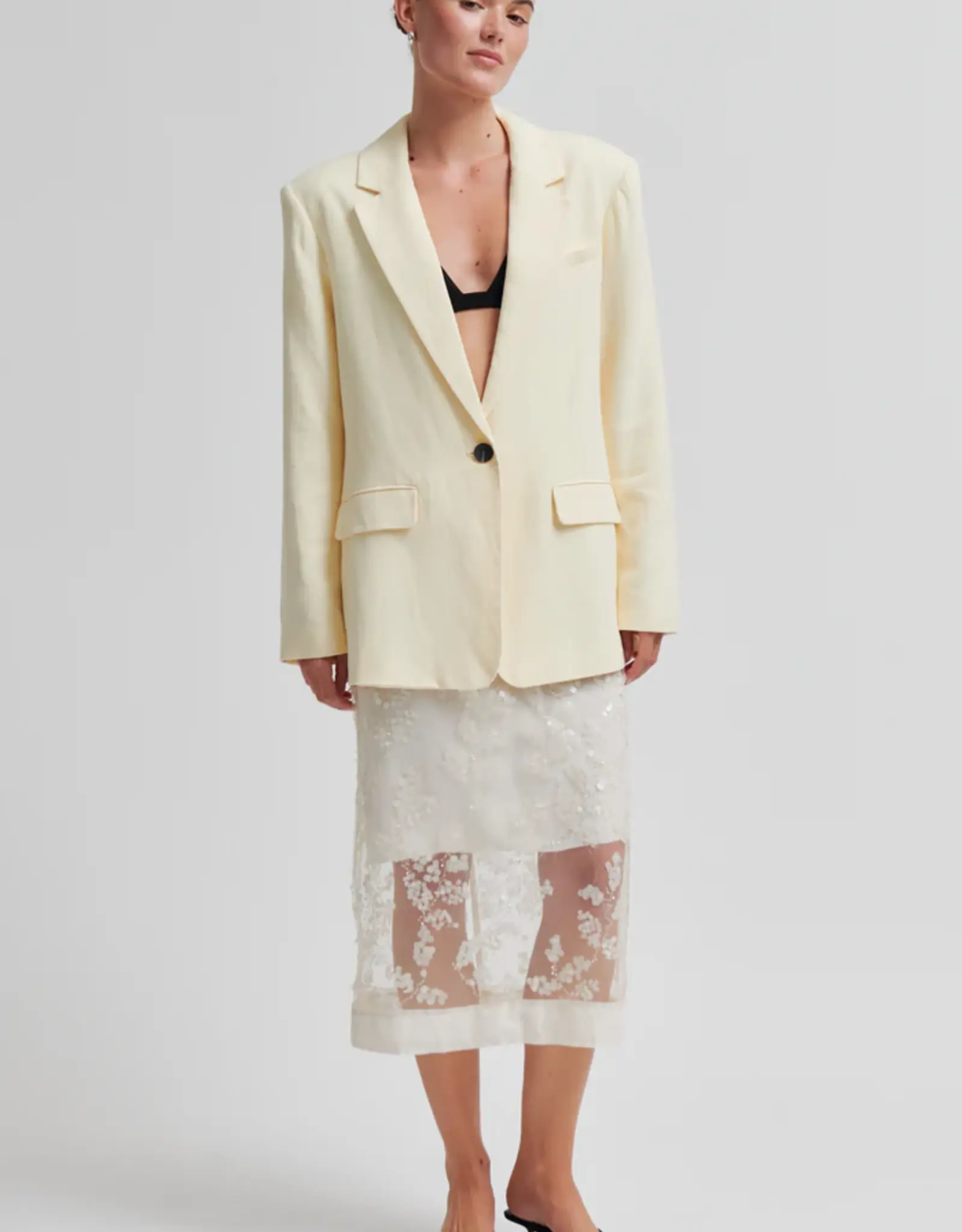 Second Female Blazer - Lino pastelgeel