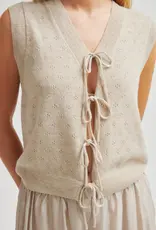 Second Female Top - Amala knit vest