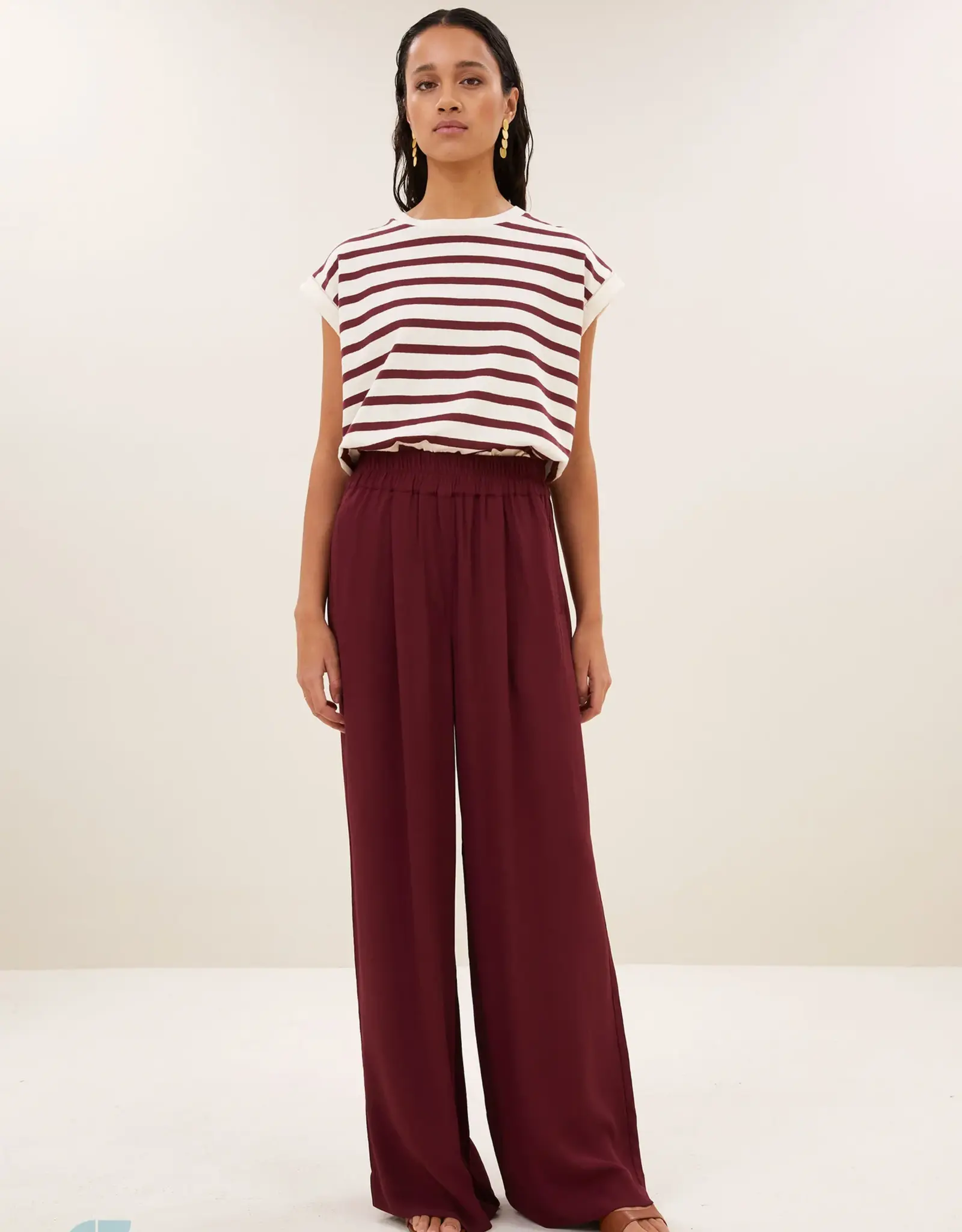 by bar Top - Tobi stripe  wine