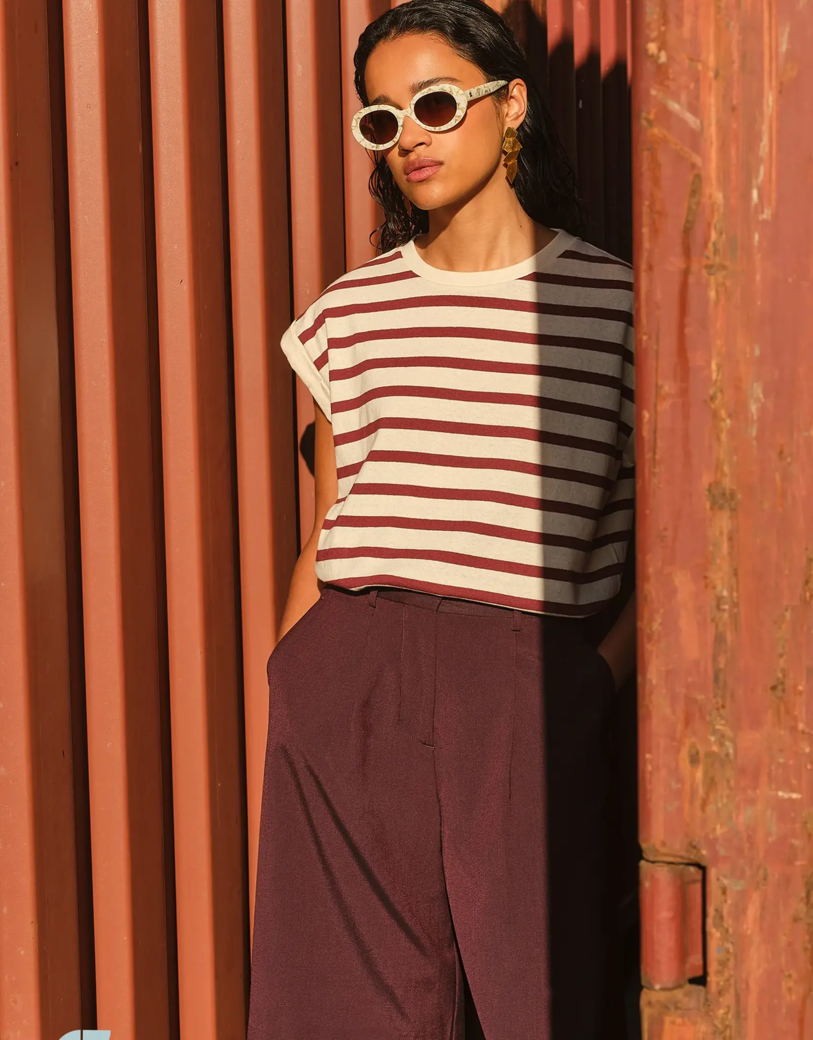 by bar Top - Tobi stripe  wine