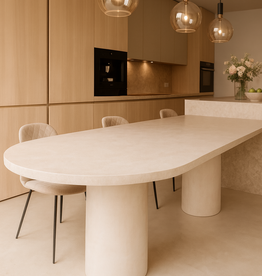 Maatwerk tafel aan keukeneiland - Beton Cire - Mortex of lavasteen
