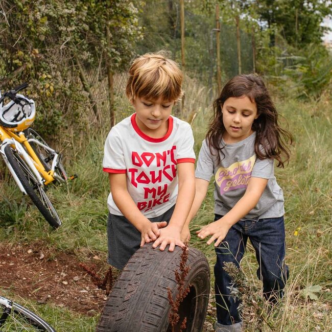 woom DON’T TOUCH T-Shirt