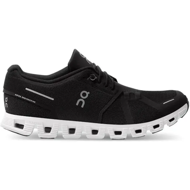 On Running Cloud 5 Black/White