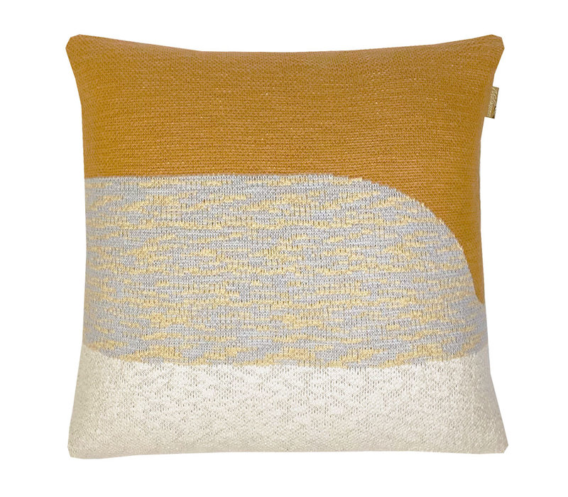 Sunset knitted cushion yellow (NEW)