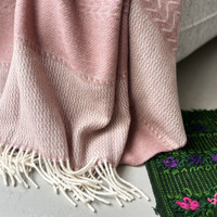 Uptown wool throw pink