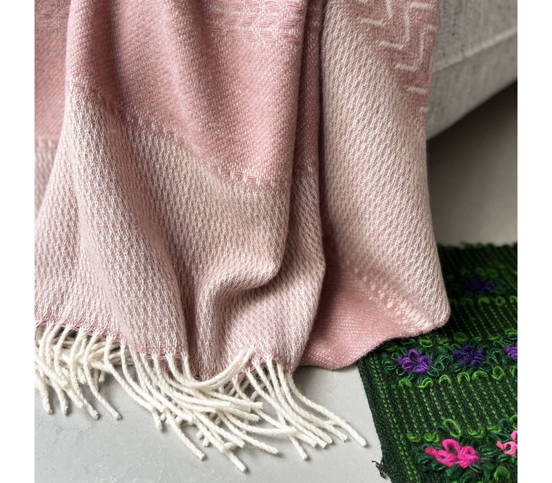 Uptown wool throw pink