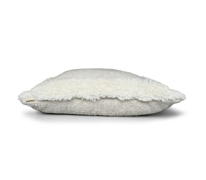 Eboya offwhite floor cushion