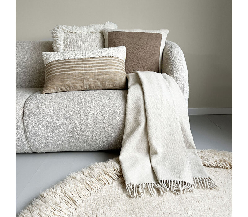 Solid knitted poster cushion rustic beige