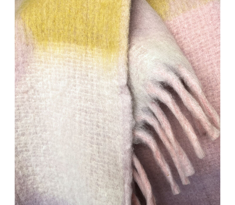 Zapotec soft lilac recycled throw