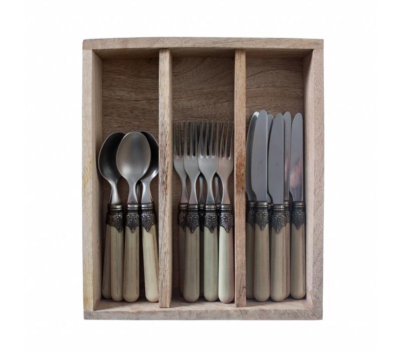 Vintage Breakfast Cutlery (18-pieces) Pistache in Wooden Tray