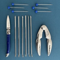 Laguiole Zeevruchtenset 'Blauw' - 1 Krabtang, 1 oestermes,  6 kreeftvorkjes & 6 kokkelprikkers
