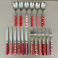 Multi Colour 18-teiliges Besteck-Set Gemischte Dekore Rot