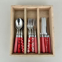 Multi Colour 18-teiliges Besteck-Set Gemischte Dekore Rot