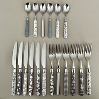 Multi Colour 18-teiliges Besteck-Set Gemischte Dekore Grau