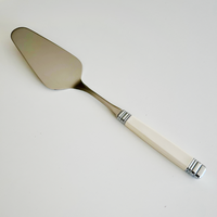 Retro Cake Server Ivory