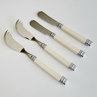 Retro 2 Buttermesser & 2 Käsemesser Elfenbein