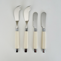 Retro 2 Buttermesser & 2 Käsemesser Elfenbein