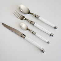 Laguiole Classic Couverts Steak 24 Pièces Blanc