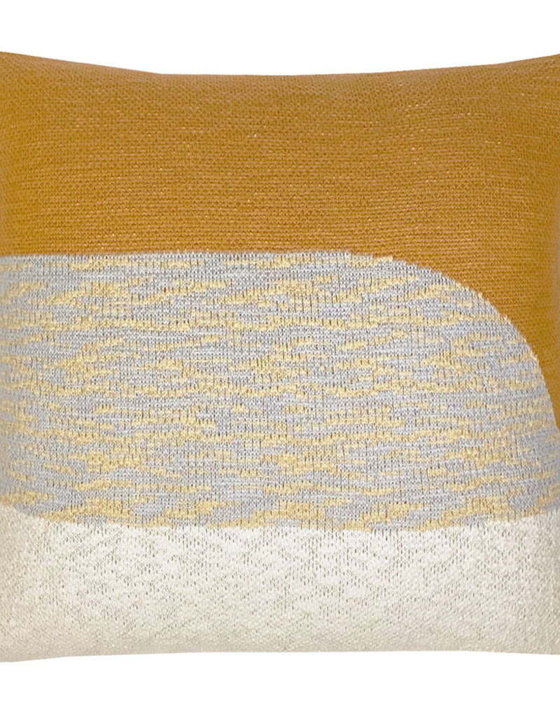 Sunset knitted cushion yellow (NEW)