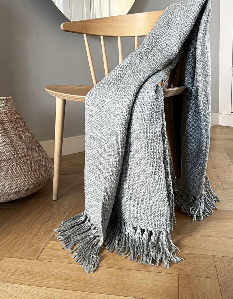 Silver grey solid throw (NEW)