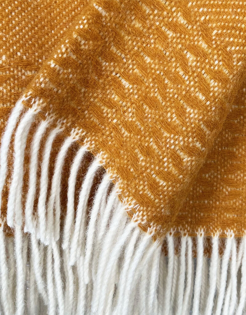 Uptown wool throw ocre