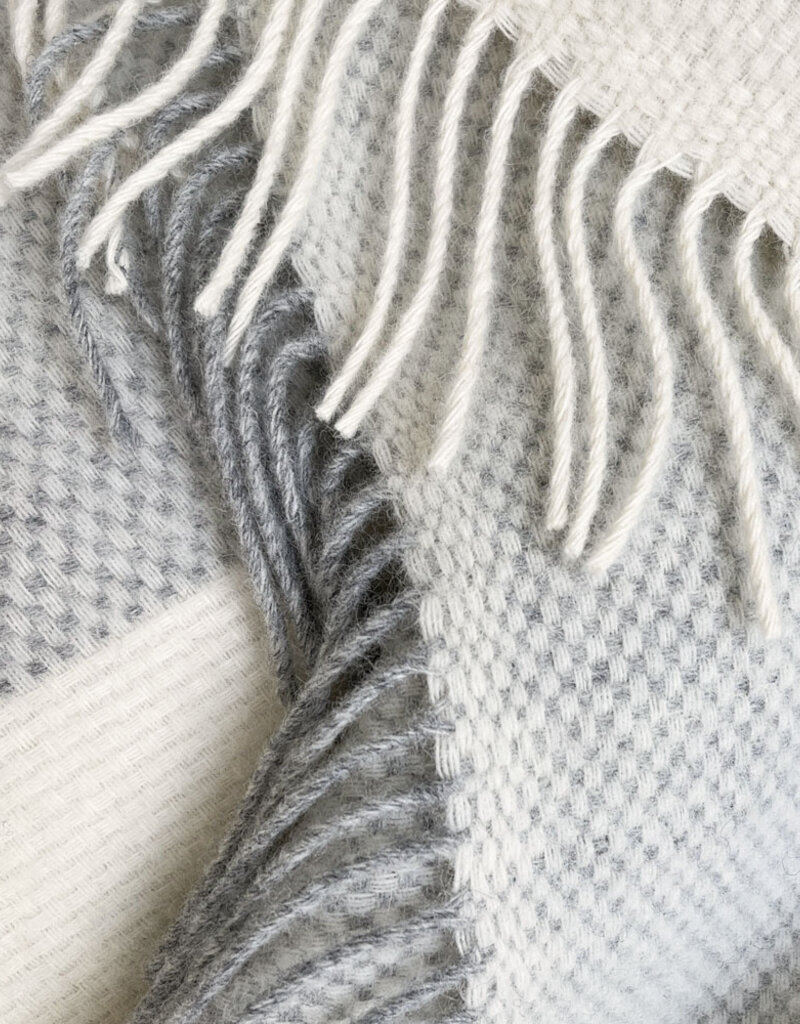 Easy nature wool grey throw
