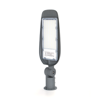 LED Straßenlampe 100W - 6500K - IP65 - 10000 Lumen Lumen Beleuchtungonline.de LED Straßenlampe 100W - 6500K - IP65 - 10000 Lumen Lumen