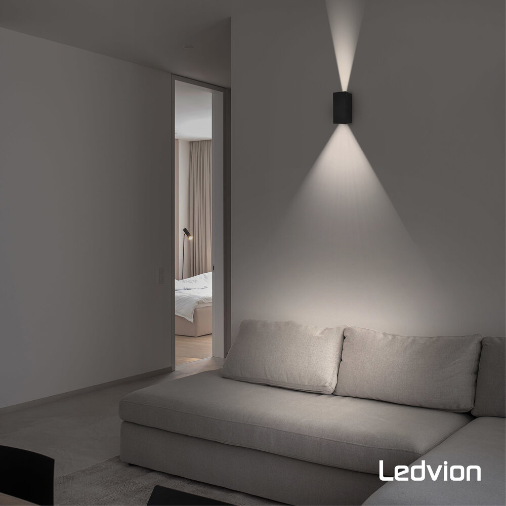 Ledvion LED Wandleuchte Cube Schwarz - 3000K - 9W - IP54  - Beidseitig