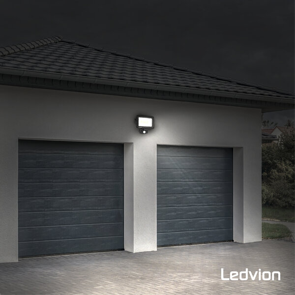 Ledvion LED Fluter mit Sensor 100W - Osram LED Chips - 6500K - Schnellanschluss