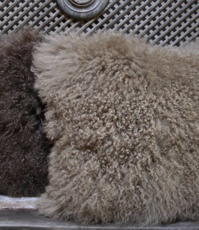 Rene Houtman Sierkussen lichtbruin met binnenvulling