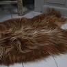 Rene Houtman Schapenvacht IJslander geverfd bruin 70 x 130 cm Rene Houtman Schapenvacht IJslander geverfd bruin 70 x 130 cm