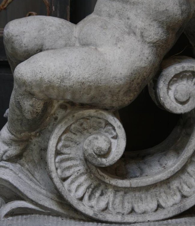 Aura Peeperkorn Set Aura Peeperkorn Cherubijn beton 77 x 56 x 31 cm