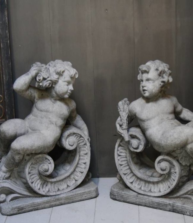 Aura Peeperkorn Set Aura Peeperkorn Cherubijn beton 77 x 56 x 31 cm