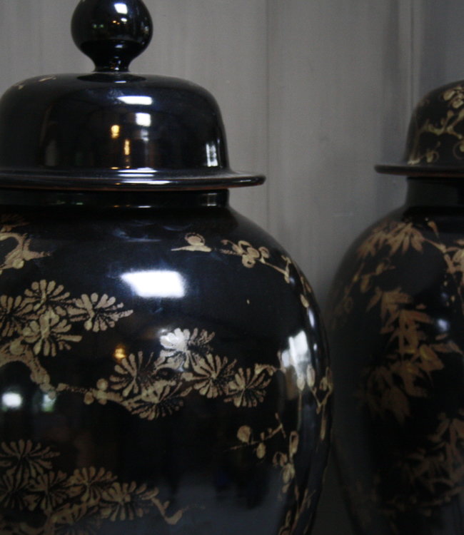 Rene Houtman Hand beschilderde porseleinen  vaas in zwart-goud 70 cm