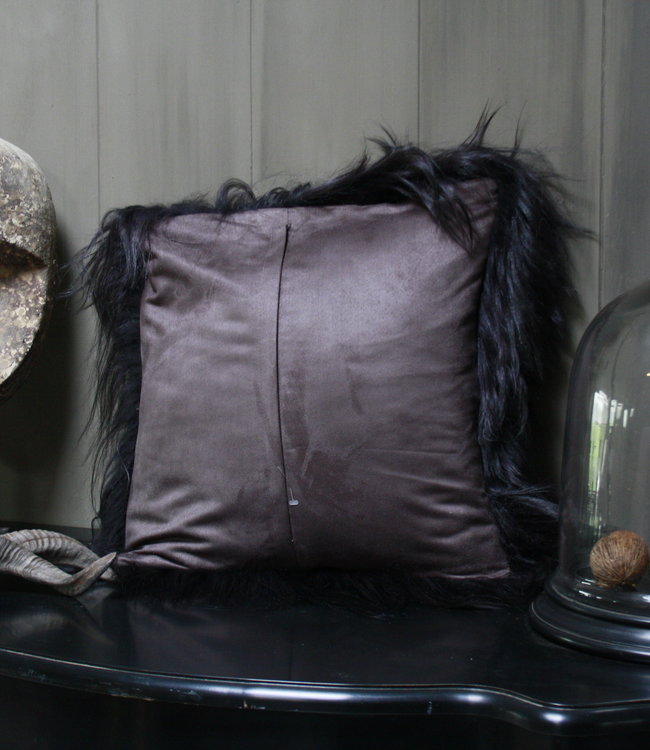 Rene Houtman Kussen Geitenvacht Long Hair Charcoal 50 x 50