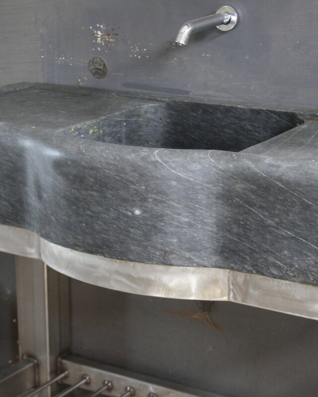 Rene Houtman Badkamermeubel RVS + Belgisch hardstenen blad 130 cm